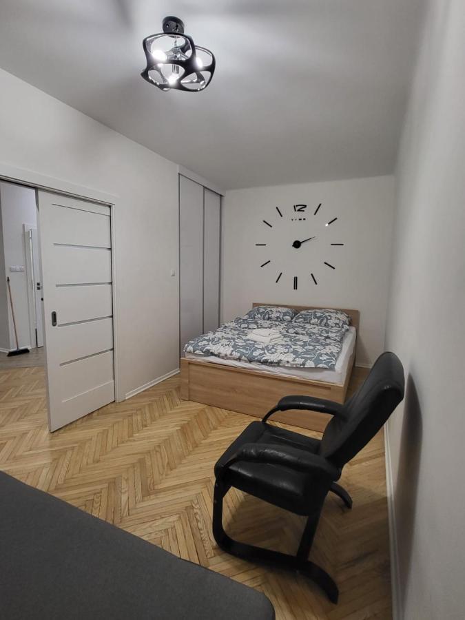 Apartament Przy Lipowej Bialystok Bagian luar foto